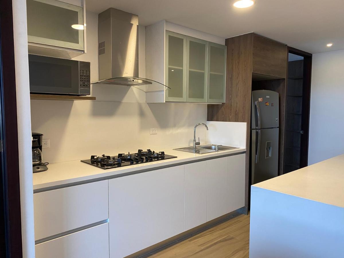 Апартаменты Apartamento En Zona Exclusiva De Куэнка Экстерьер фото