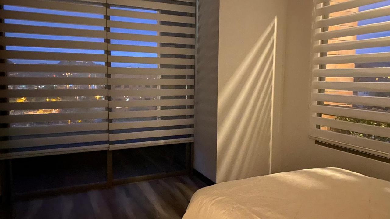 Апартаменты Apartamento En Zona Exclusiva De Куэнка Экстерьер фото