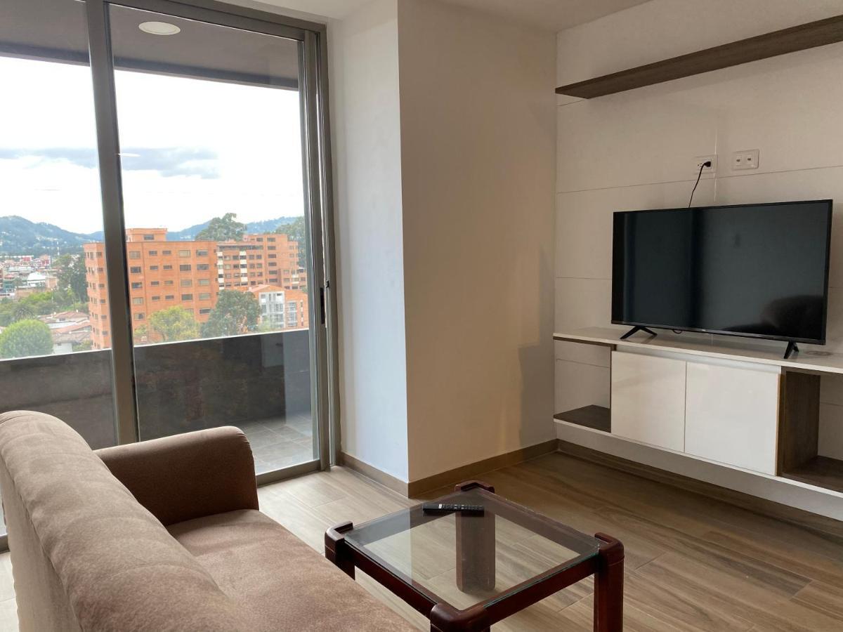 Апартаменты Apartamento En Zona Exclusiva De Куэнка Экстерьер фото