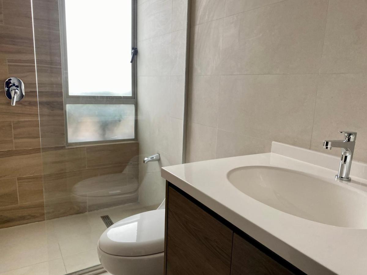 Апартаменты Apartamento En Zona Exclusiva De Куэнка Экстерьер фото