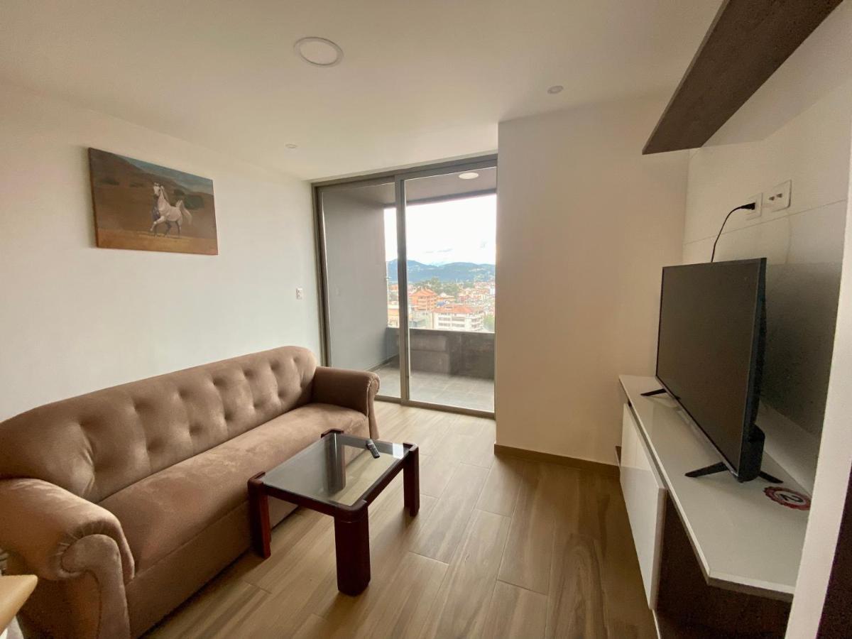 Апартаменты Apartamento En Zona Exclusiva De Куэнка Экстерьер фото