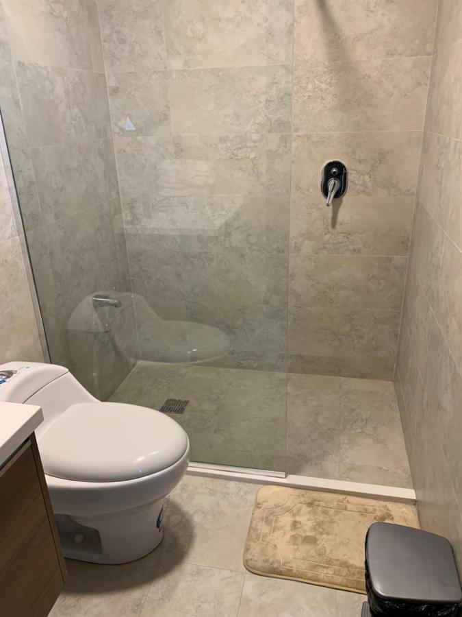 Апартаменты Apartamento En Zona Exclusiva De Куэнка Экстерьер фото